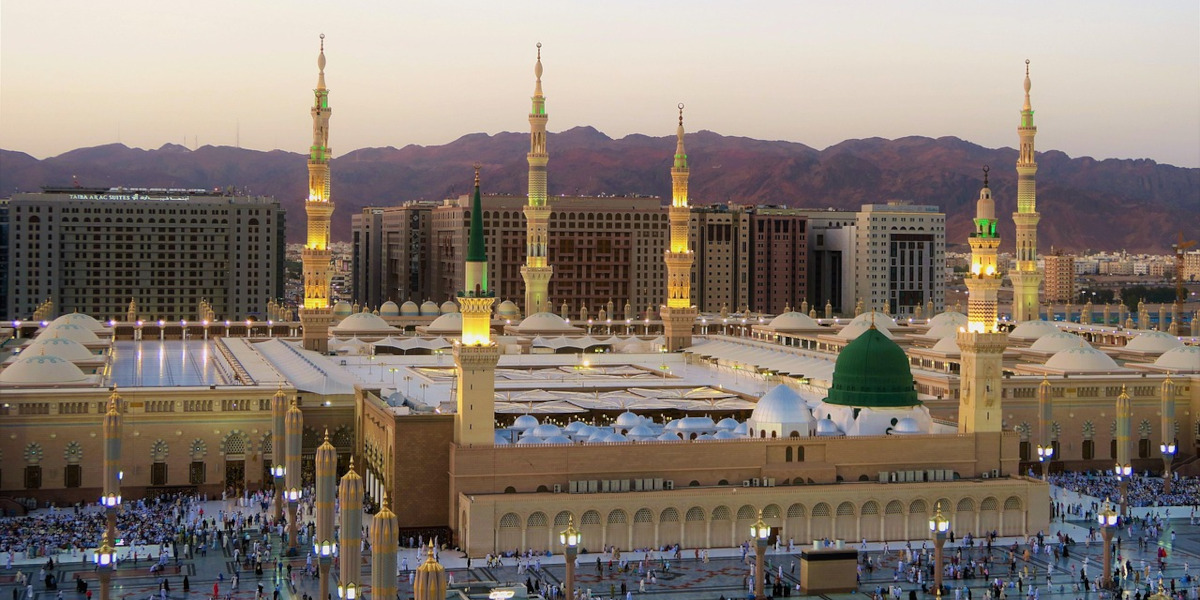 Visiter Médine en Omra omra de la femme visite médine