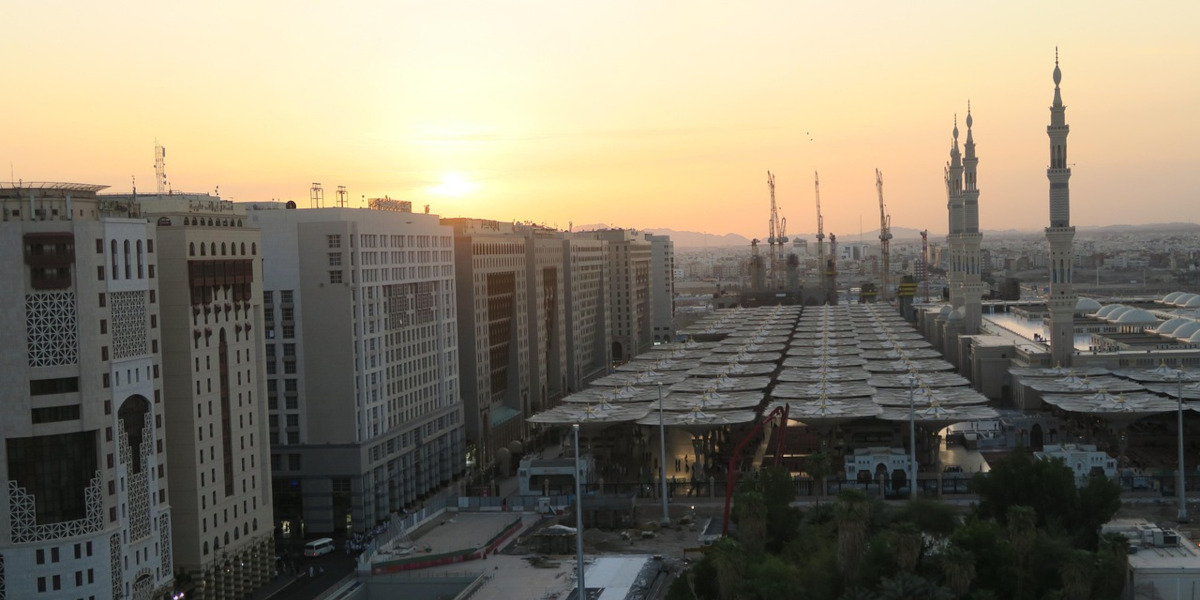 travailler et vivre à Médine