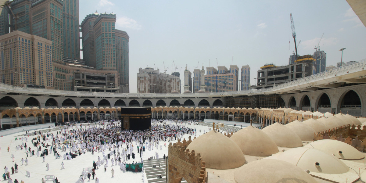 omra avec guide francophone