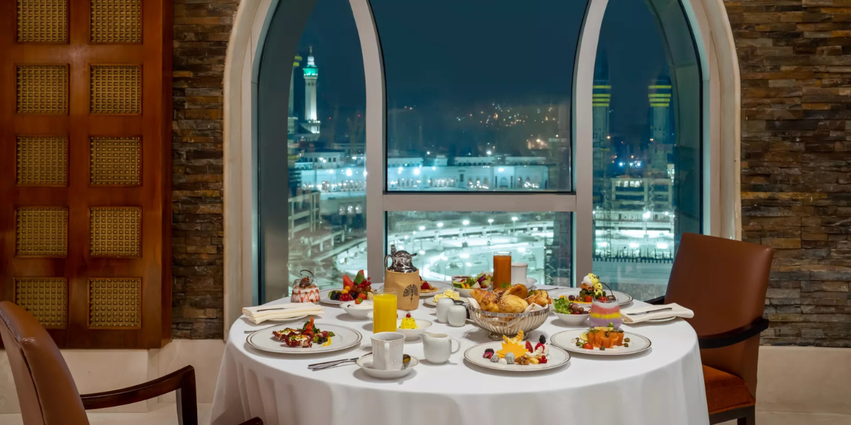 réserver une chambre au raffles pour la omra