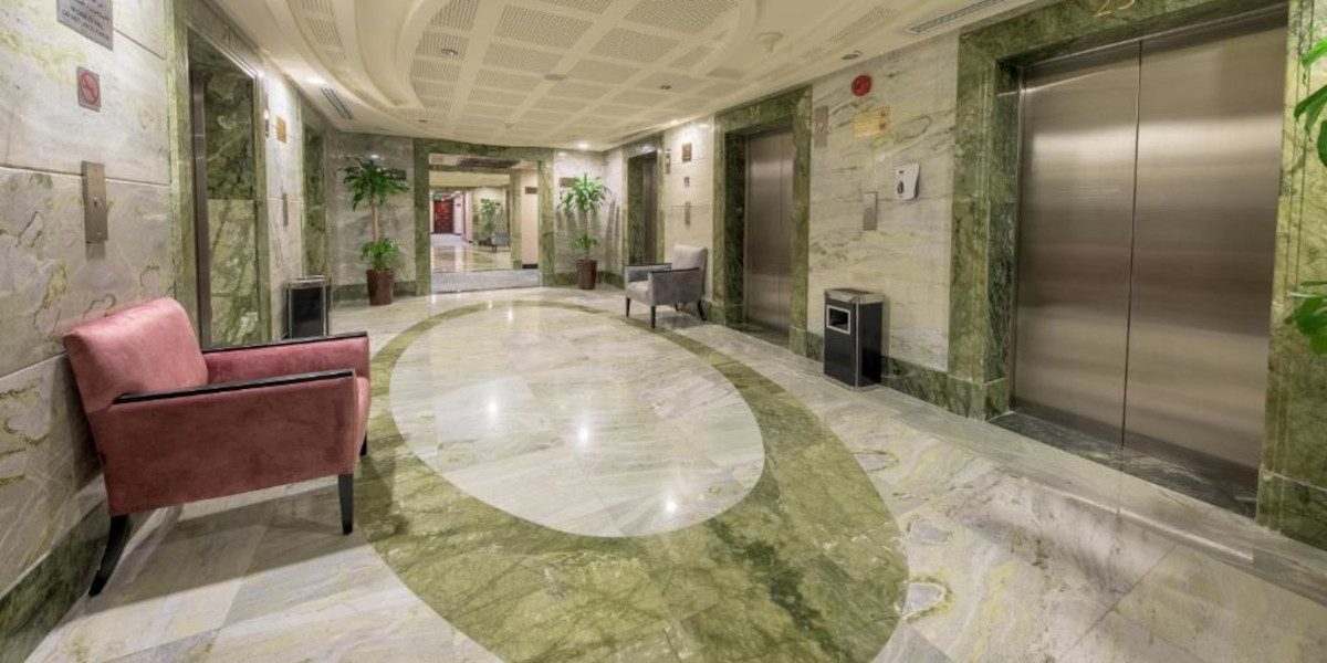 hall couloir hotel la mecque